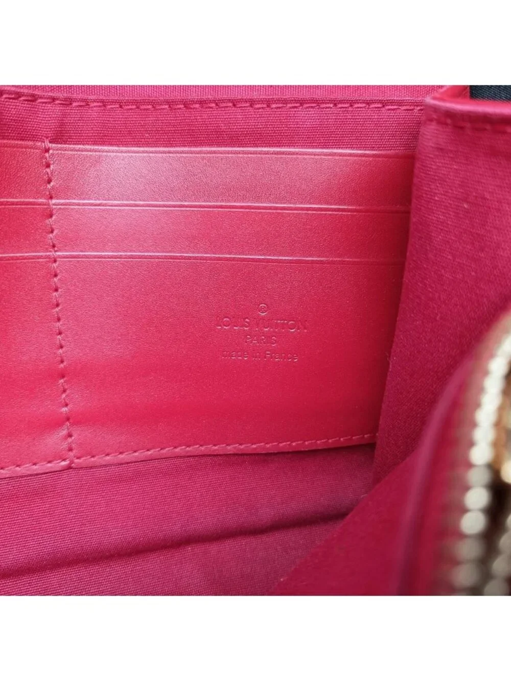 Louis Vuitton Belair Pomme D'amour Vernis Shoulder